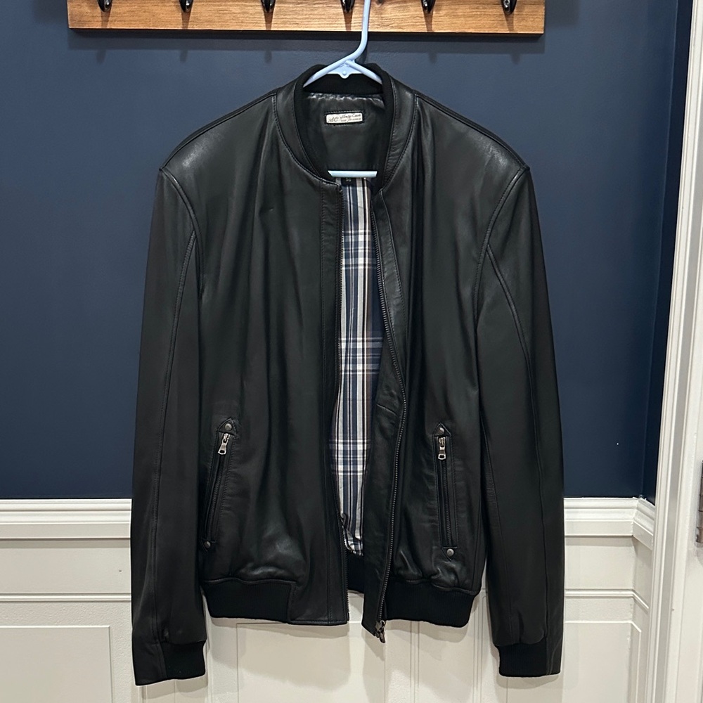 Men's Black Leather Bomber Jacket